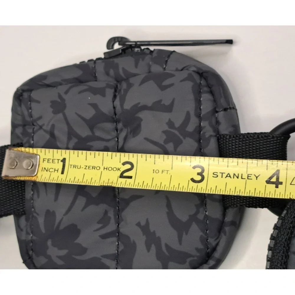 Reebok Quilted Crossbody Bag w/ Removable Pouch 9x6